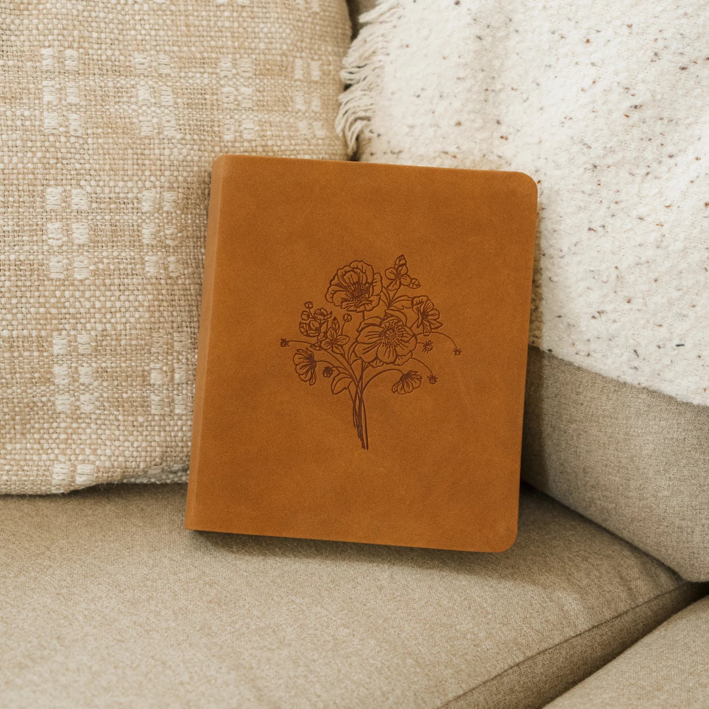 One Thing I Ask 5-Year Prayer Journal: Amelia